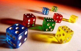 Pengguna membaca ringkasan poin hadiah